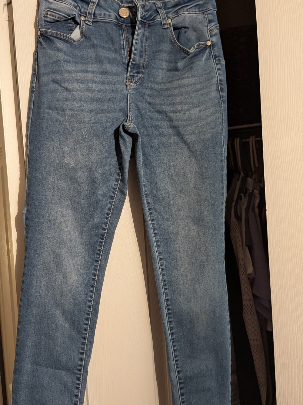 Classic Women's Blue Denim Jeans Stretchy Ankle Fitting,
